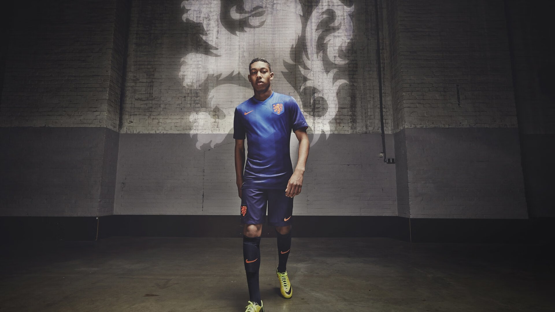 利物浦1-0伯恩茅斯，萨拉赫制胜，利物浦3-0伯恩利